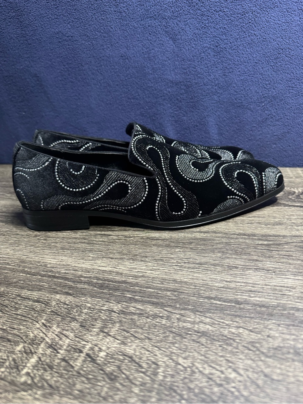 Stacy Adams Black Velvet Loafers with Silver Embellishment